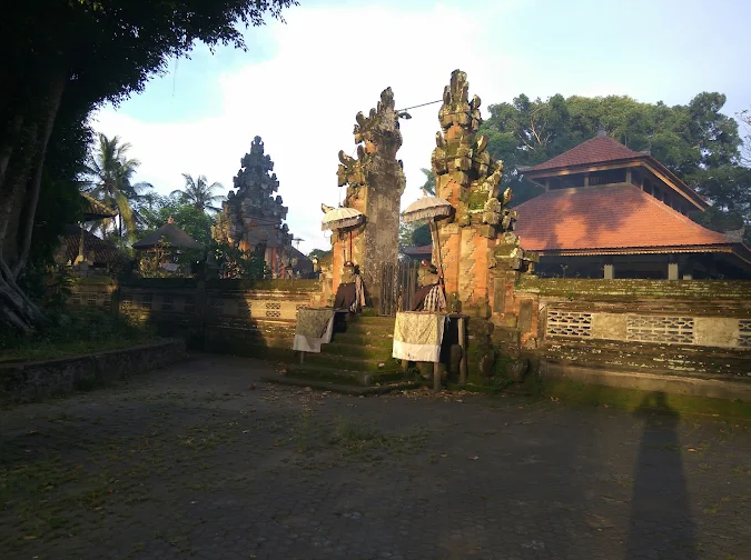 Pura Dalem Belega, Blahbatuh Gianyar